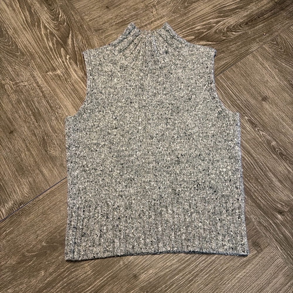 Anne Klein 100% Wool Sweater